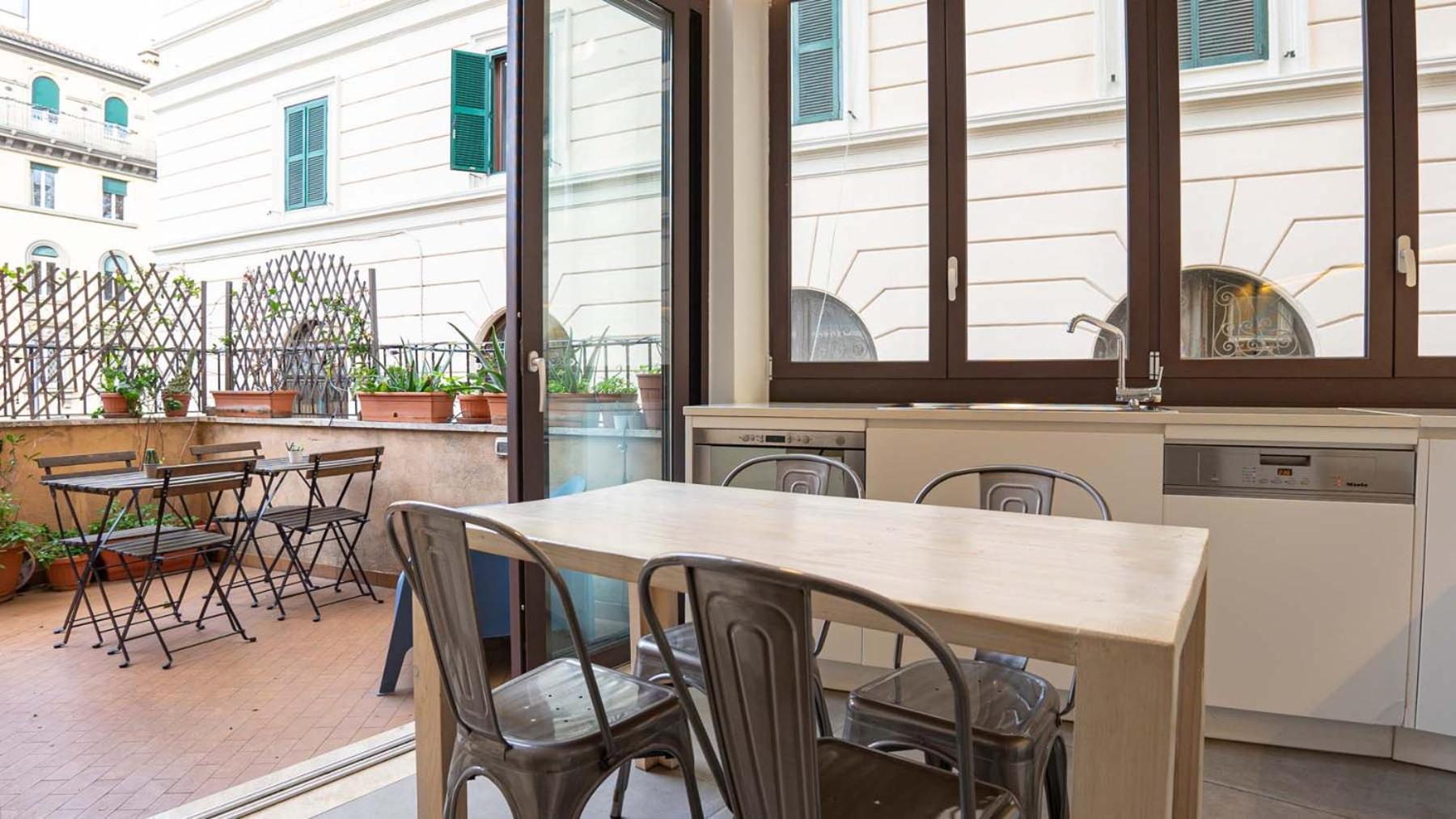 Cozy Nest With Terrace In Trastevere Róma Kültér fotó